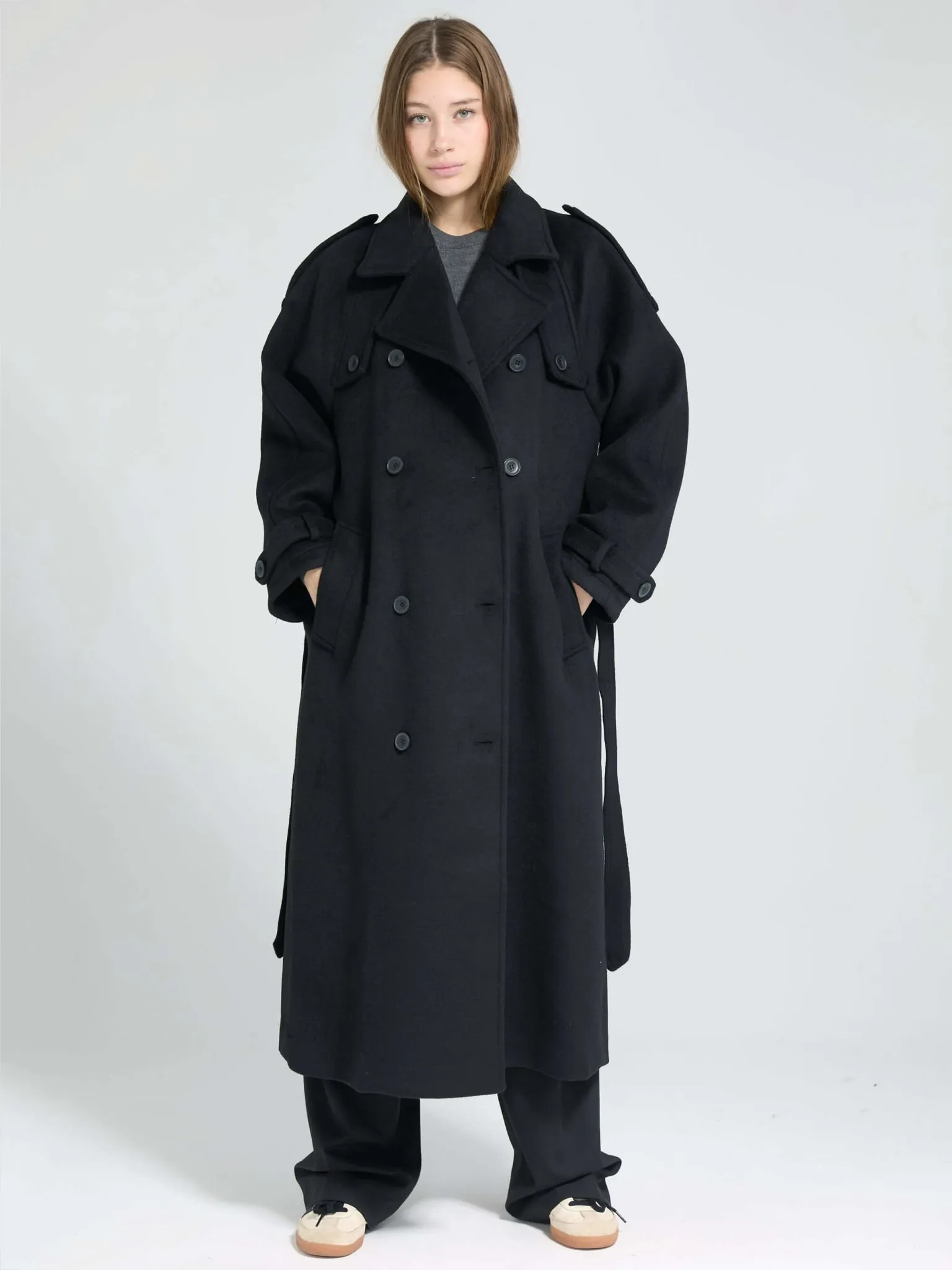 BEA WOOL COAT - BLACK