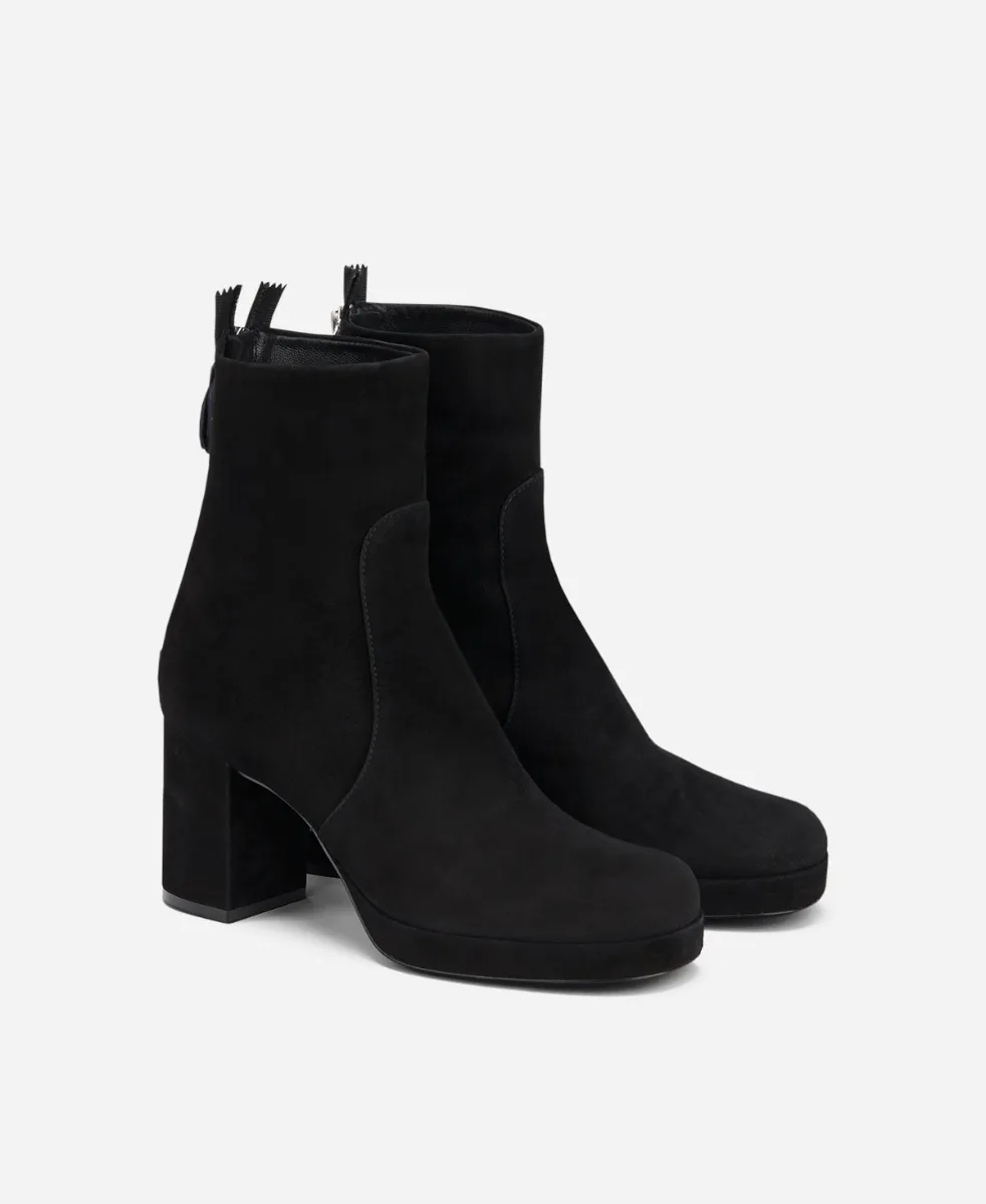 BETTY Velour ankle boot