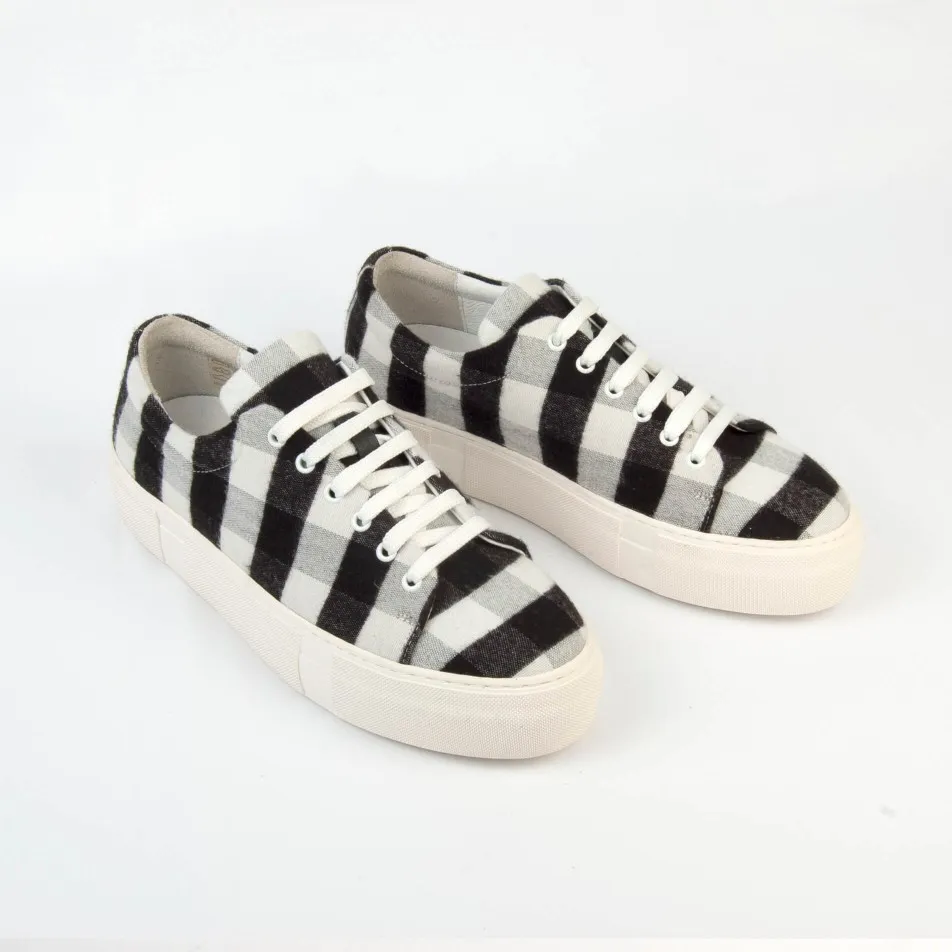 Black and white sneaker Sam by Hope