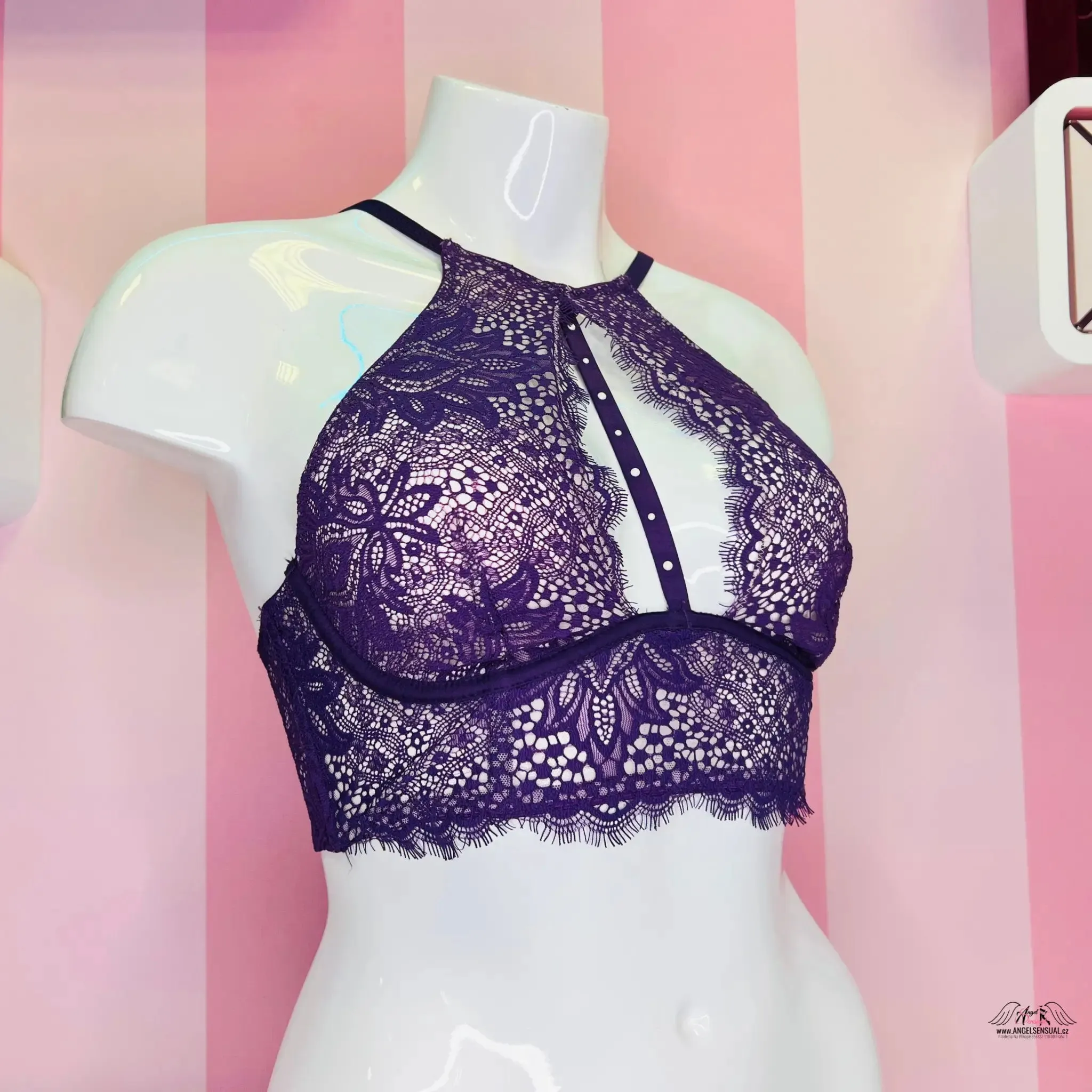 Elegantní krajkov Bralette: Ideální pro kadou píleitost