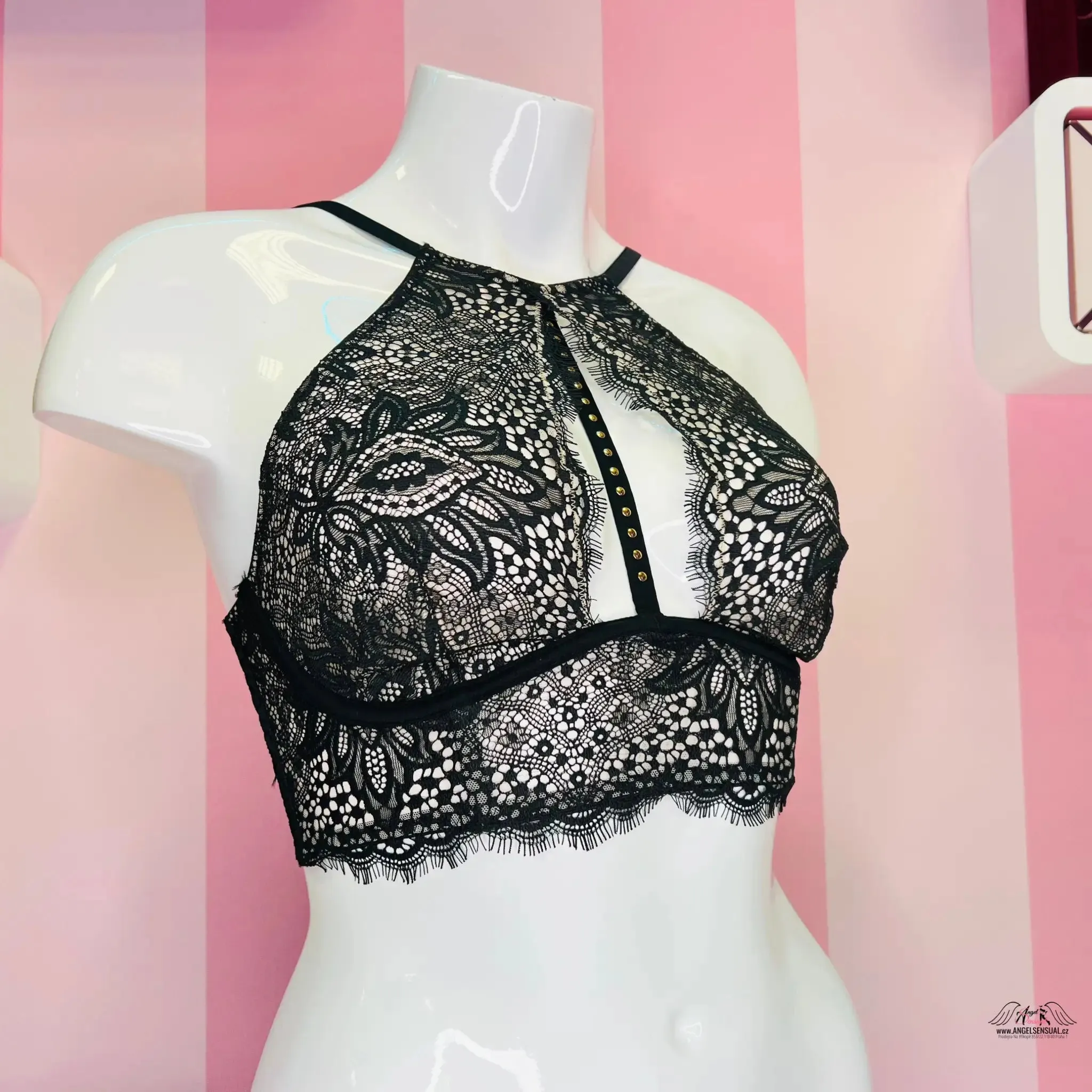 Elegantní krajkov Bralette: Ideální pro kadou píleitost