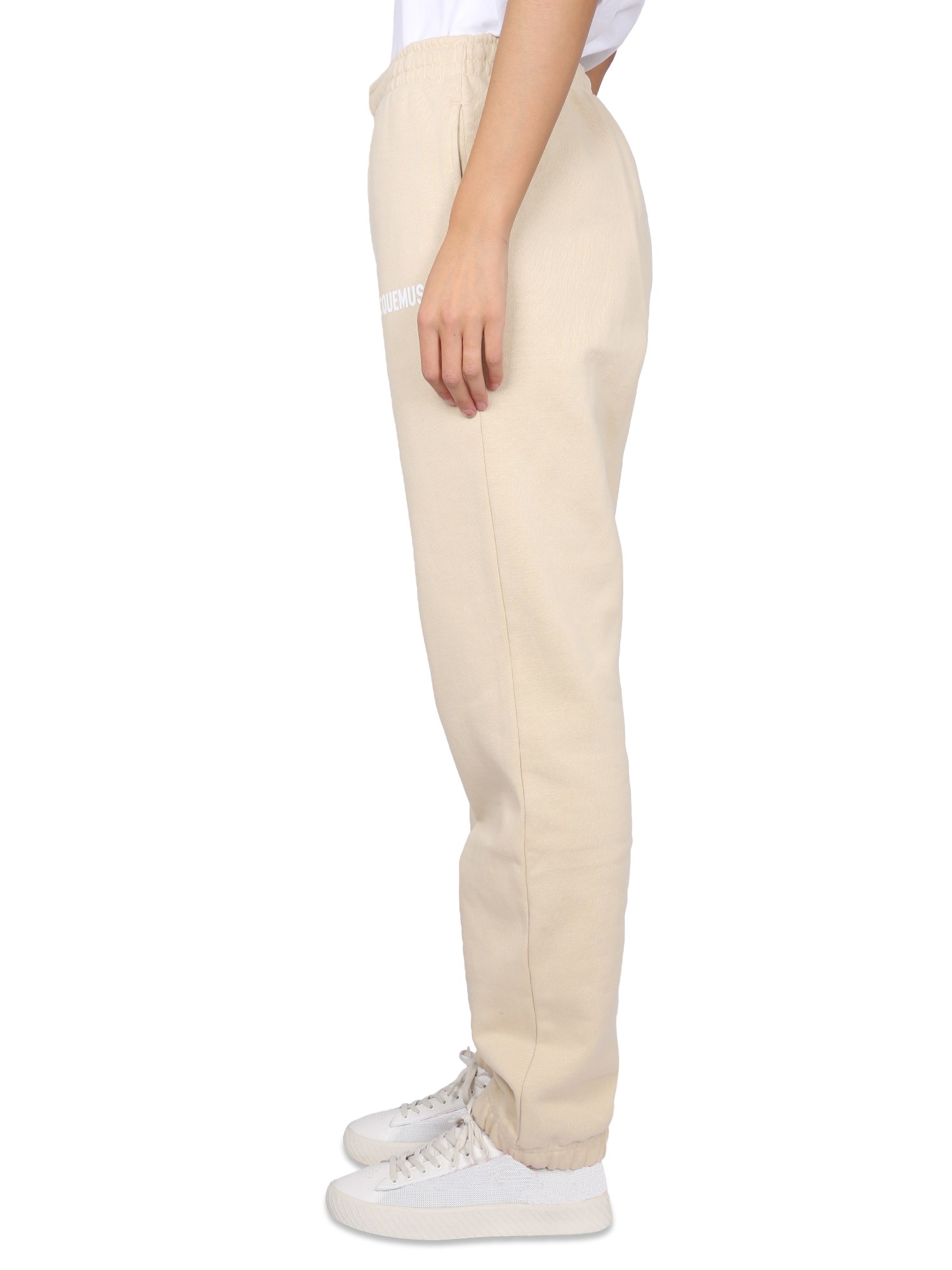 JACQUEMUS    JOGGING PANTS WITH LOGO