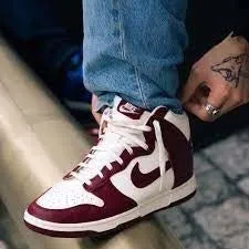 Nike Dunk High 'Burgundy Crush'