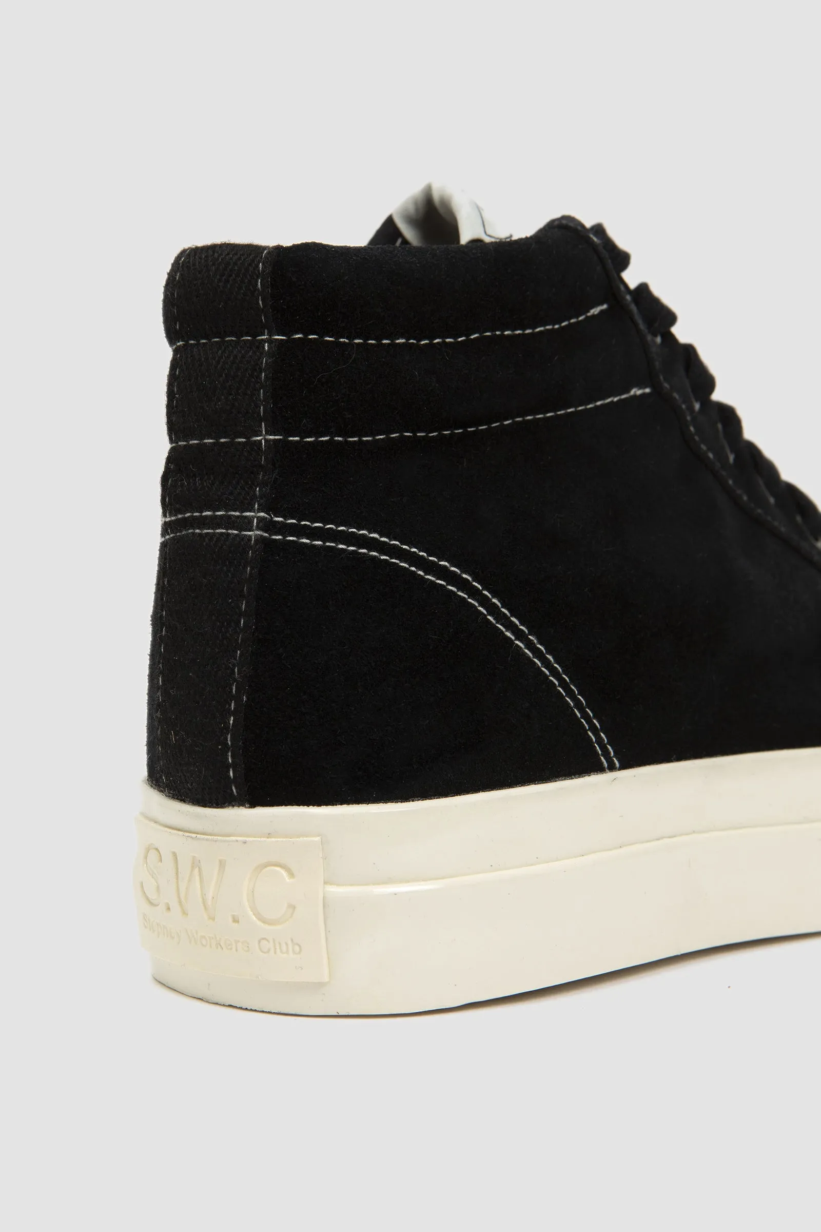 S.W.C Varden Suede Black