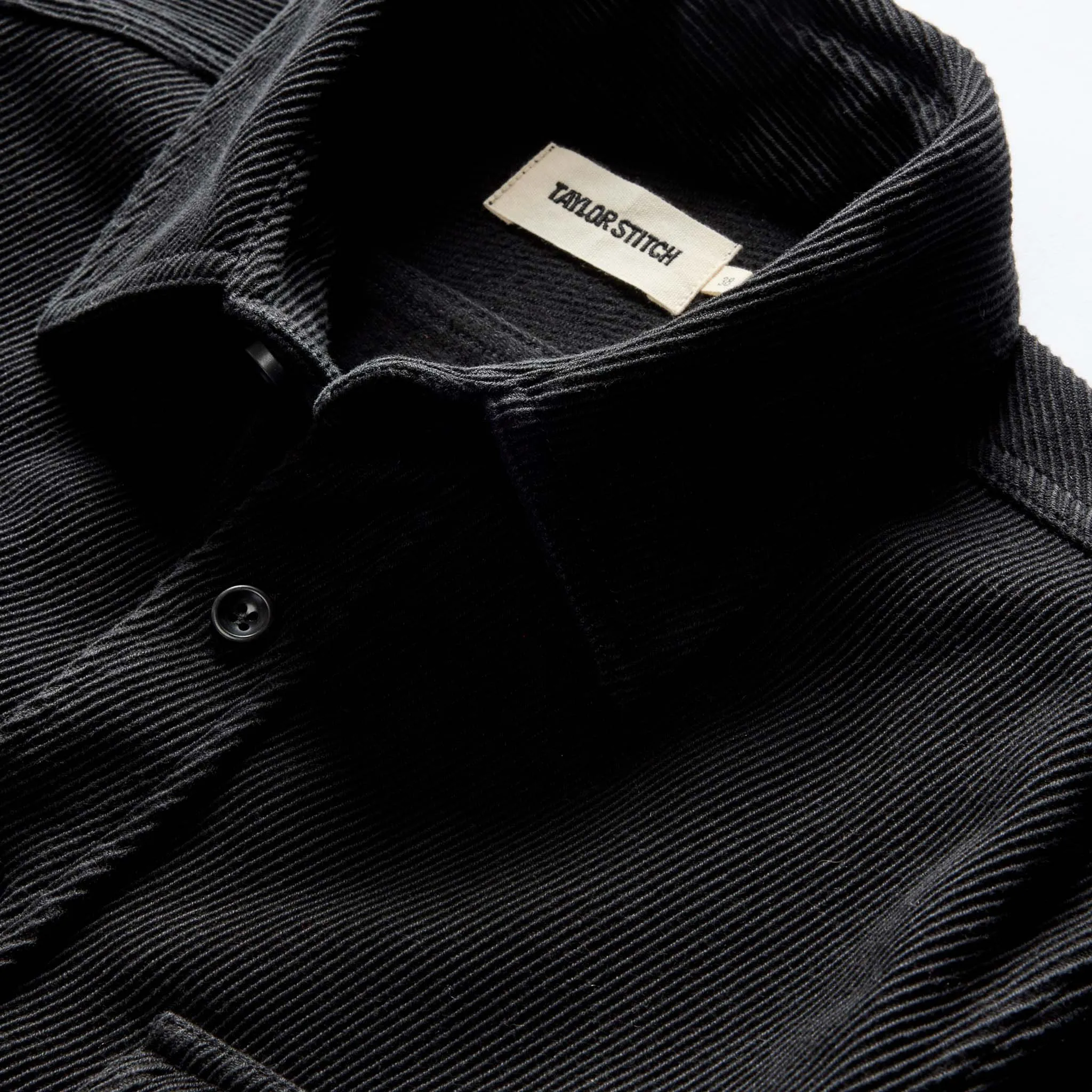 The Ledge Shirt in Coal